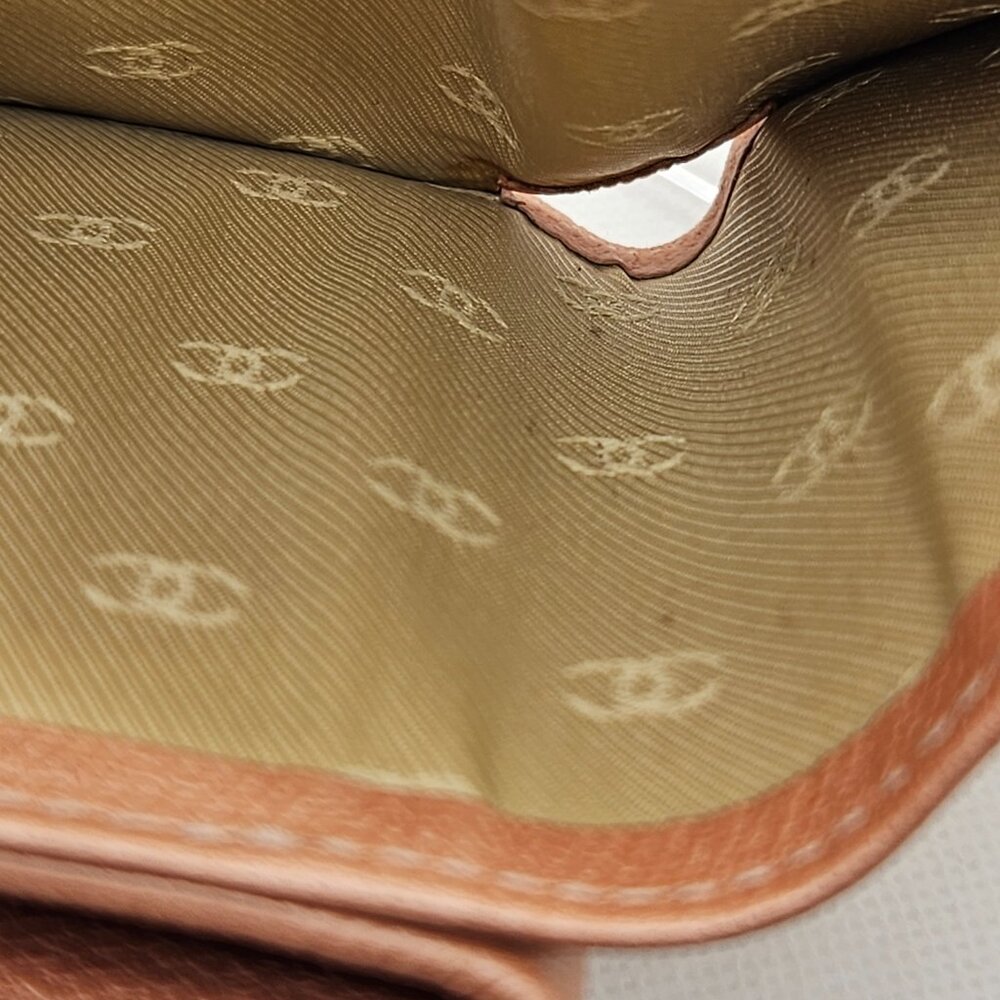 Chanel Short Leather Tri-Fold Wallet Authentic - Picture 6 of 13
